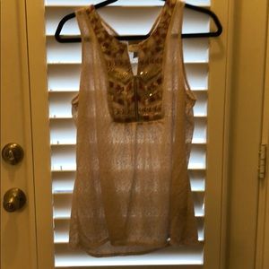 Pink tank with detail